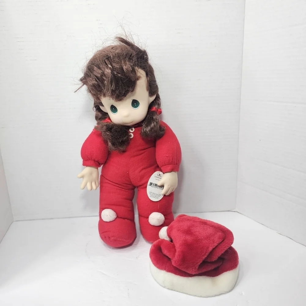 Vintag 1996 Precious Moments Red Doll with Box